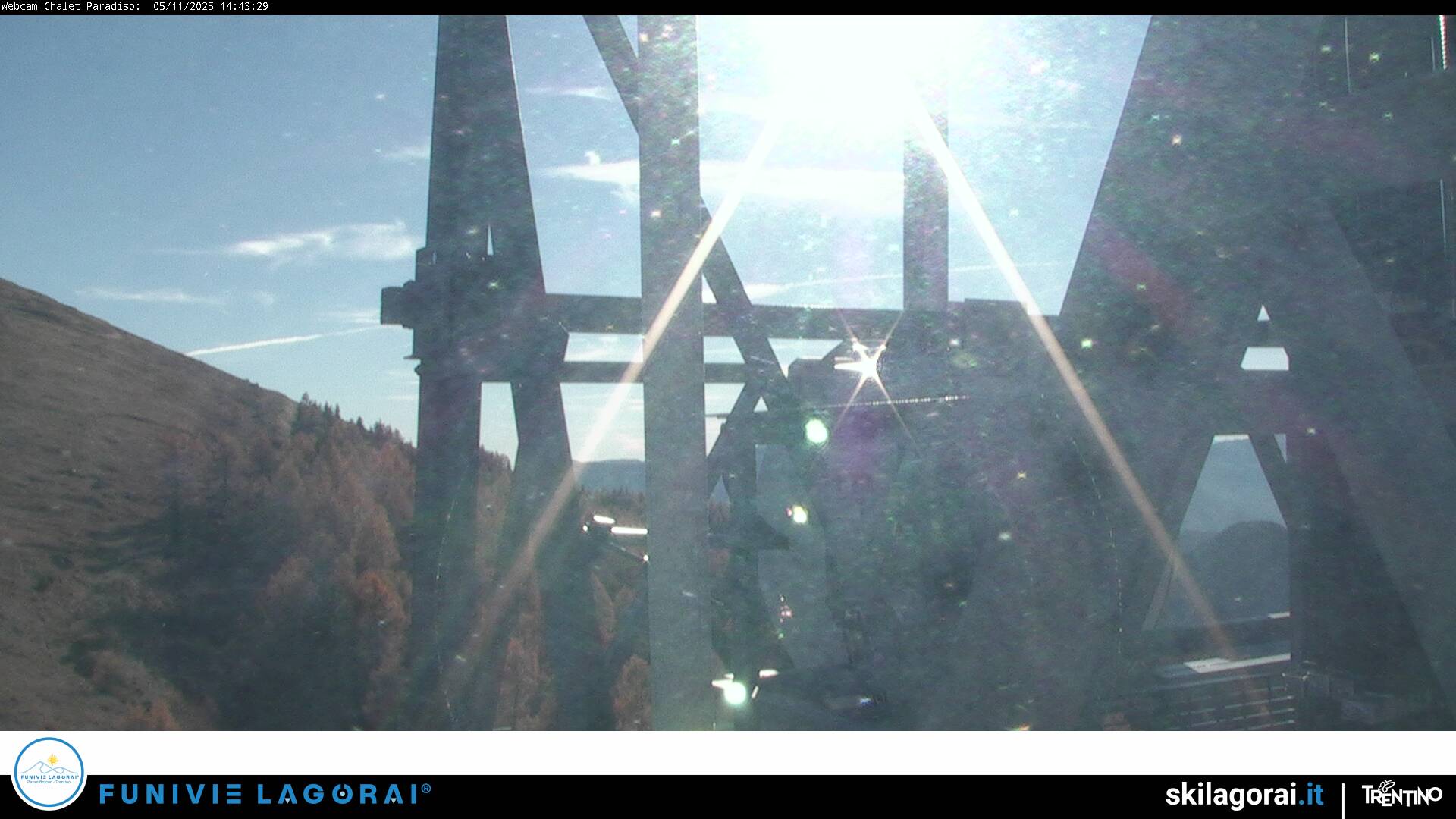 immagine della webcam nei dintorni di Lamon: webcam Castello Tesino