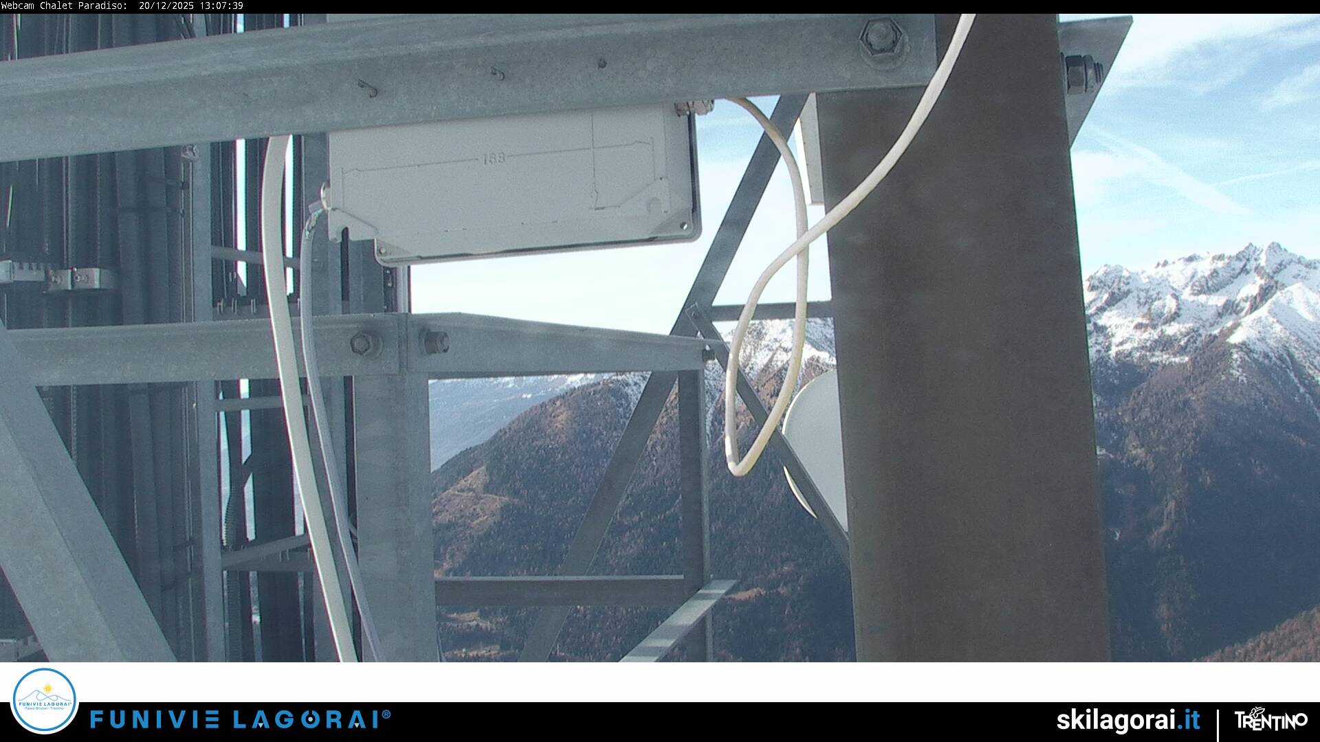 immagine della webcam nei dintorni di Seren del Grappa: webcam Castello Tesino