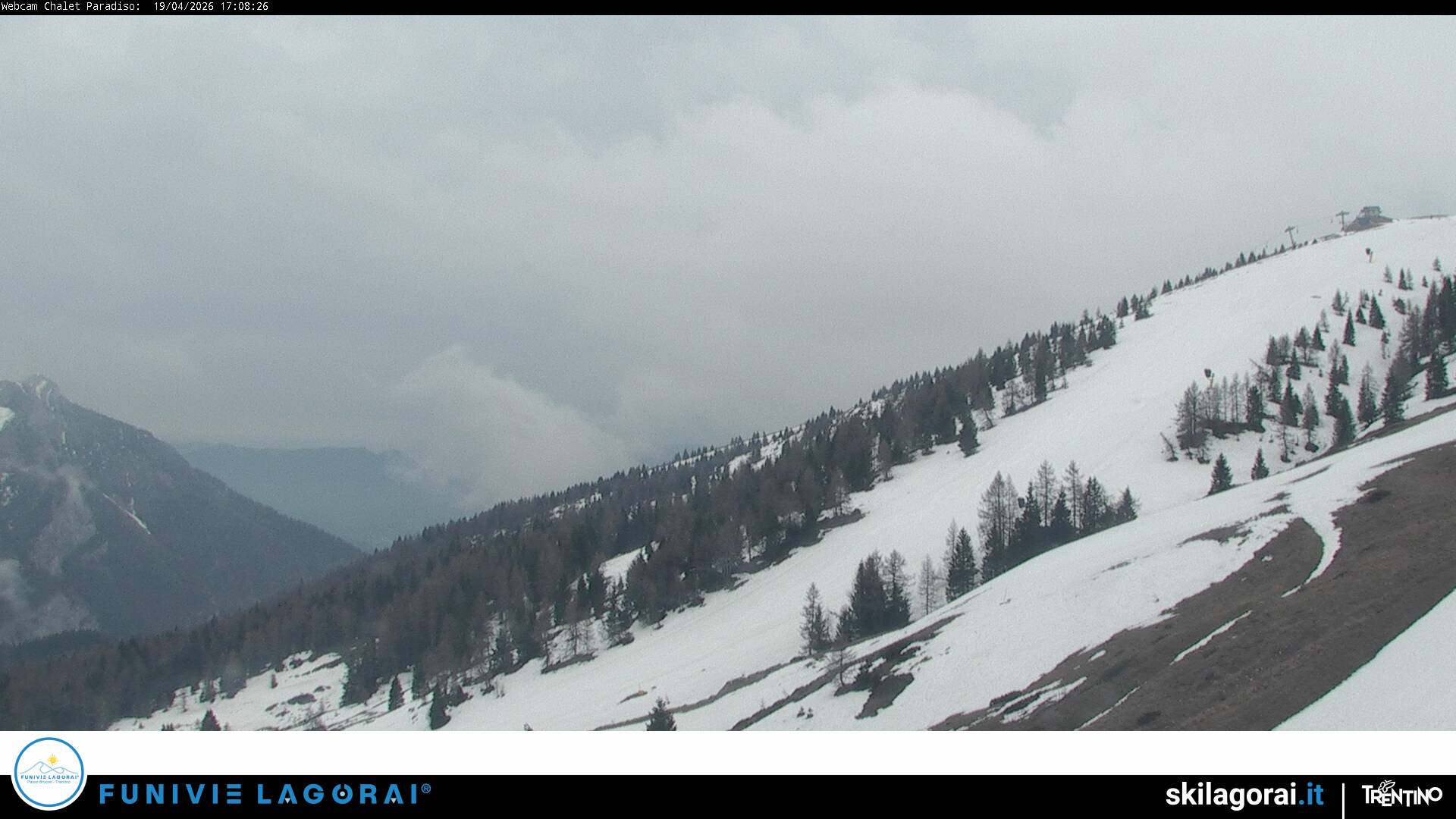 immagine della webcam nei dintorni di Passo di Gobbera: webcam Castello Tesino