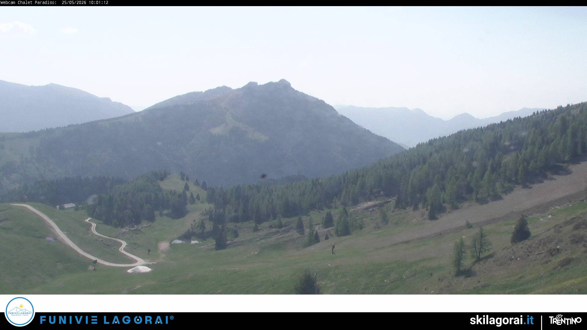 immagine della webcam nei dintorni di Palù del Fersina: webcam Castello Tesino